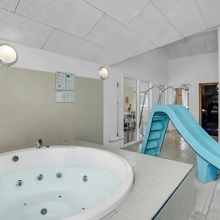 Tatil Evi Cozy In With Sauna